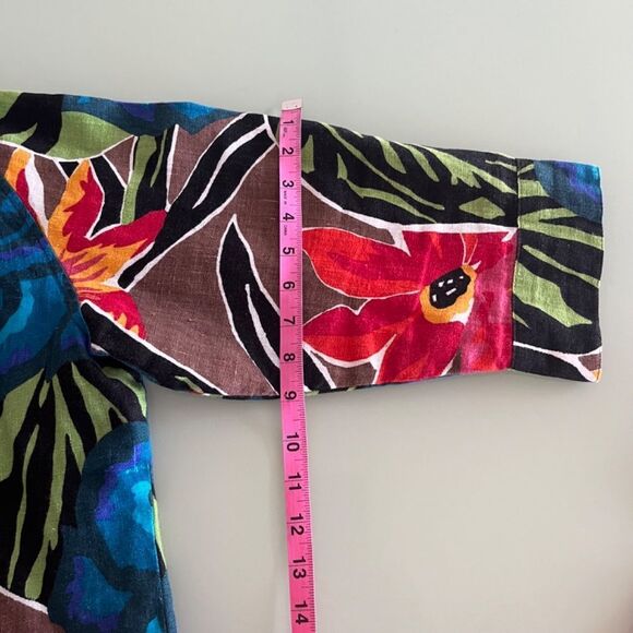 Chico’s Woman Blouse/Tunic Large button down Linen  3/4 sleeves Tropical print - Picture 8 of 17